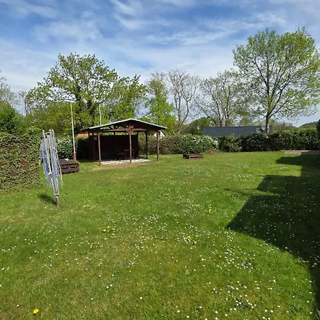 Haus Am Whg 5 아파트 Zislow